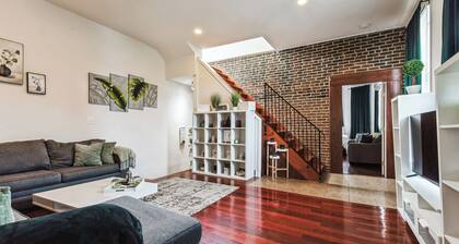 Free private parking! Spacious, vibrant home! 2-bedroom condo with WiFi