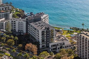 Exterior - With shared swimming pool and gym - Acqua Residence IV (Funchal)
