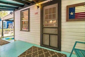 Exterior - Bouldin Creek Bungalow (Rockport)