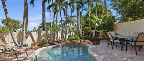 Outdoor pool, a heated pool
