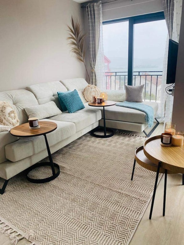 Apartment | Living area