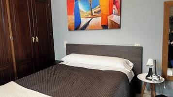 1 chambre, coffres-forts dans les chambres, Wi-Fi, draps fournis