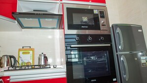 Microwave, oven, stovetop - Le Tamarin (Dakar)