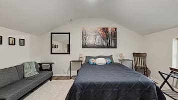 Cabaña, 2 habitaciones, cocina, vistas al lago | 2 dormitorios y tabla de planchar con plancha