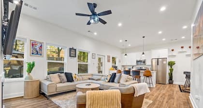 Atlanta Game House with Hot Tub