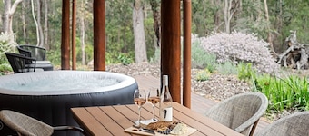Jarrah Grove Forest Retreat Seclusion Luxury Chalet