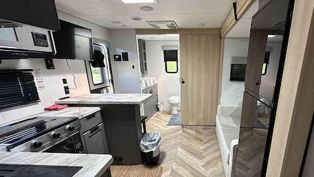 Basic Mobile Home | Living area