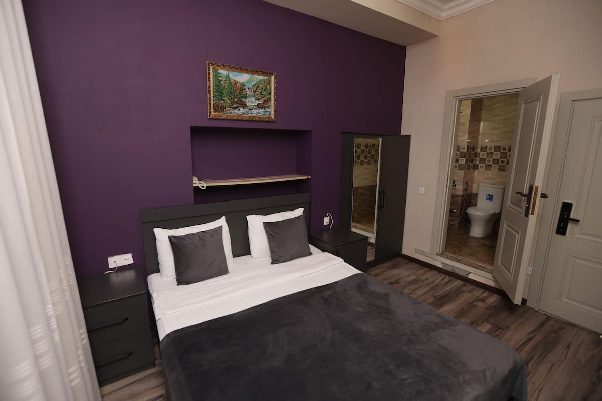 標準雙人房, 城市景 | 房內夾萬、獨特設計、獨特裝修、書桌