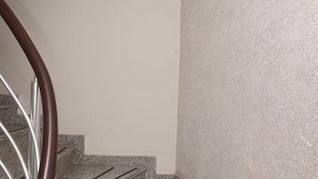 Handrails in stairways