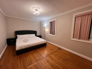 5 bedrooms, internet