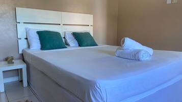 Estudio Confort, para no fumadores, vista al patio | Wifi gratis