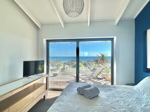 5 chambres, fer et planche à repasser, Wi-Fi, draps fournis