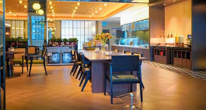 UrCove by Hyatt Xuchang Angel City