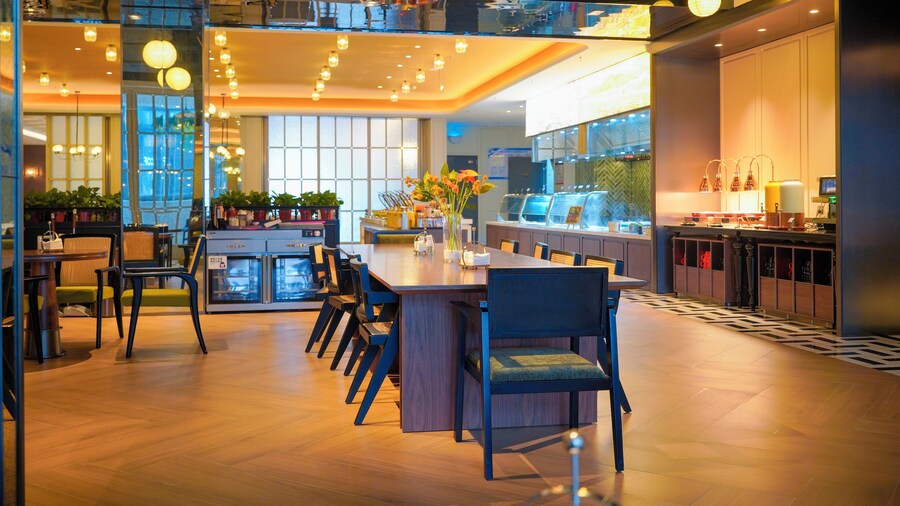 UrCove by Hyatt Xuchang Angel City