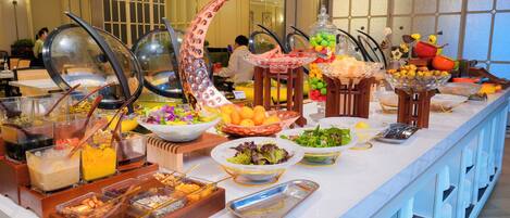 Colazione a buffet inclusa, servita tutte le mattine