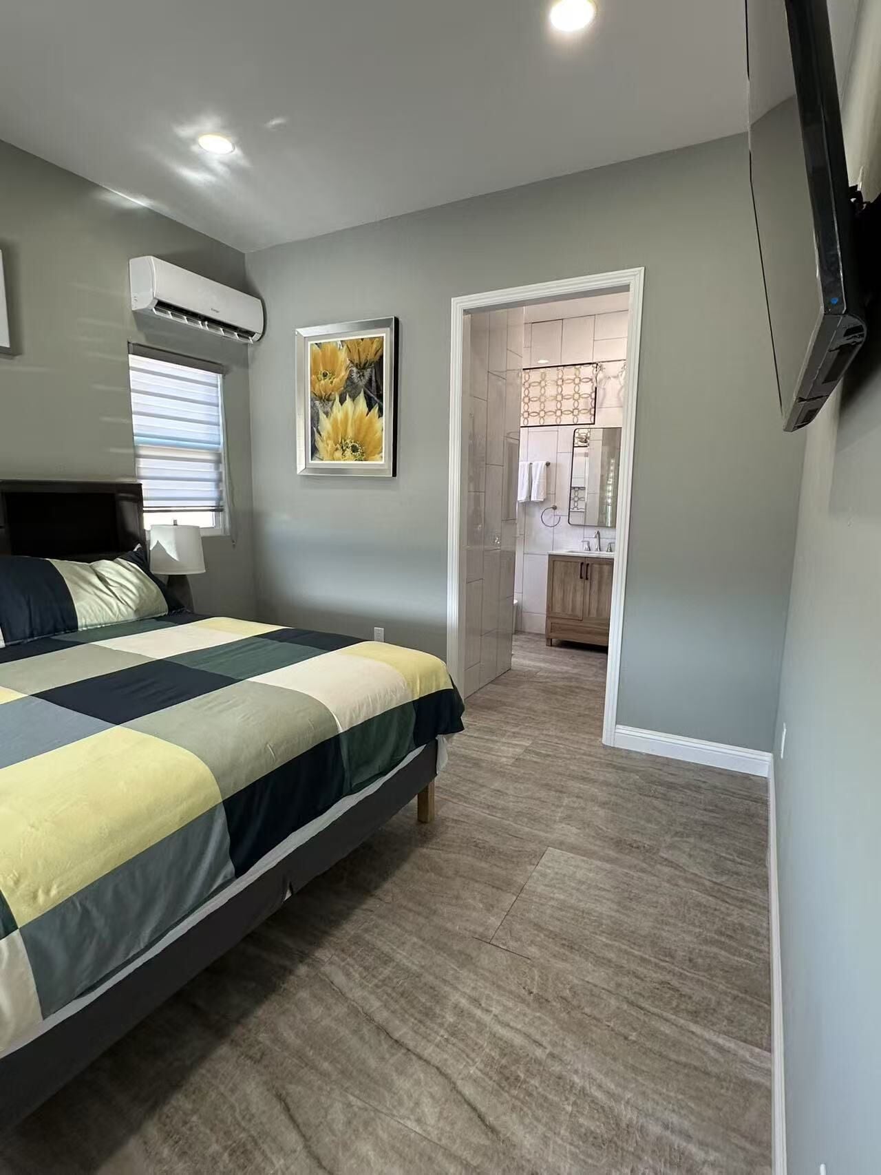 4 makuuhuonetta, Wi-Fi