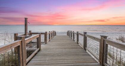 Walk2Beach|Steps2Dog Park|Pools|Windmark