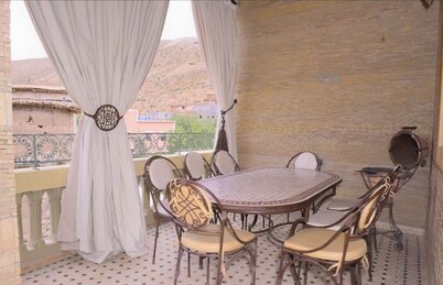 Riad Toubkal D'Atlas Tifnoute