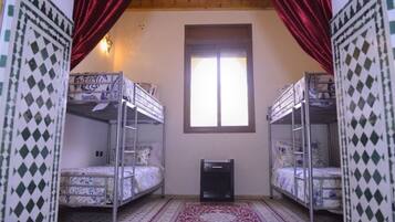 Blackout curtains, soundproofing, free WiFi