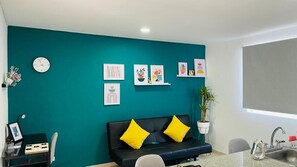 Interior - 5 MINUTES FROM THE STADIUM, CLINICS, RESTAURANTS AND TOURIST AREAS WEST CALI (Cali)