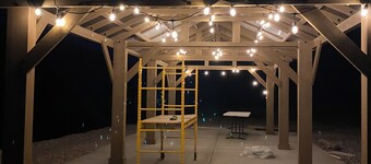 Spacious Riverfront Cabin in Beautiful Marysvale