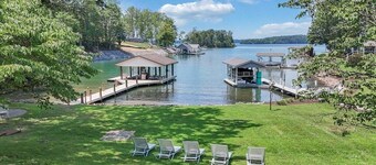Kelly Kove - Beach Area Sleeps 14, Private Dock, Pet Friendly