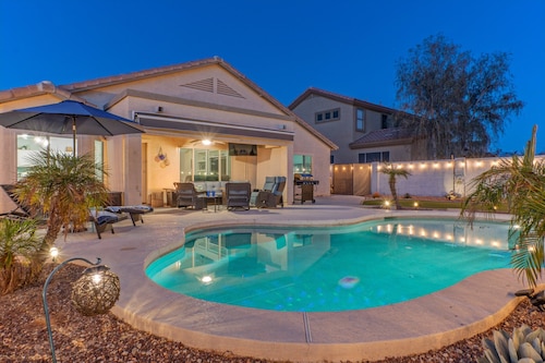 Spring Training, NASCAR - PIR, Hiking/Biking Trails, Golf, Htd Pool, Putting Green, Fire Pits, Bikes