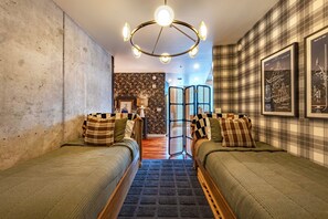 Condo, 1 phòng ngủ | Nội thất