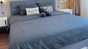 2 makuuhuonetta, silitysrauta/-lauta, Wi-Fi