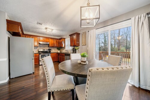 Elegant 3-Bedroom Home w/ Private Fenced Backyard