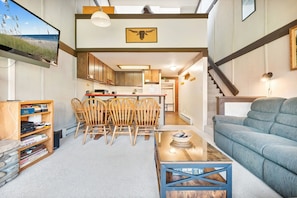 Condo, 2 Bedrooms | Living area | Smart TV