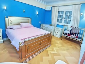 Apartment, 4 Bedrooms, Smoking, Balcony | 4 bedrooms - Charming 4 Room Apartment in Nasr City, Cairo (Cairo)