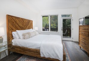 Condo, 2 Bedrooms | Iron/ironing board, free WiFi - Edwards CO - Aspen Snowmasswood Lodge Vacation Rentals (Edwards)