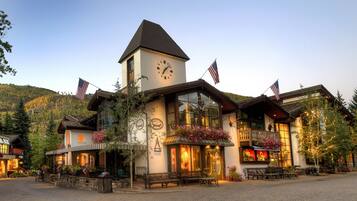 Condo, 4 Bedrooms | Exterior