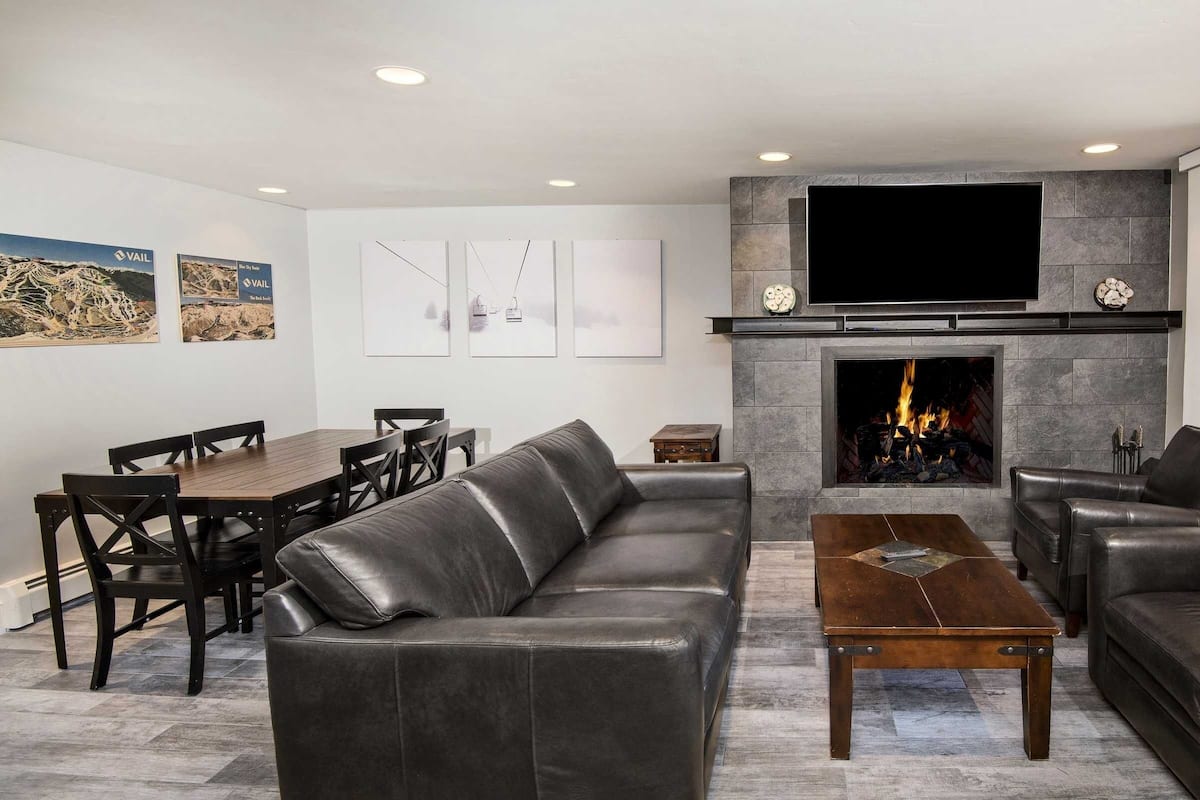 Condo, 2 Bedrooms | Interior