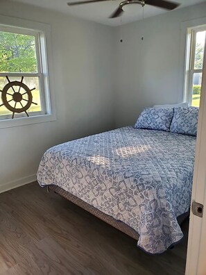 3 bedrooms, WiFi, bed sheets