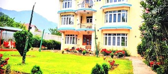 aman palace hotel srinagar