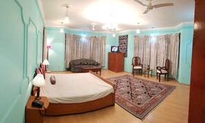 Suite, Lake View | Premium bedding, memory foam beds, desk, blackout drapes - aman palace hotel srinagar  (Srinagar)