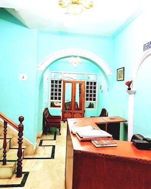 Khu sảnh