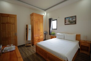 Blackout curtains, iron/ironing board, free WiFi - Arya Hotel Dalat (Da Lat)