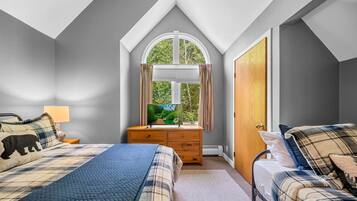 Condo, 2 Bedrooms | Free WiFi