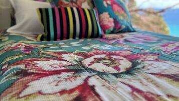 3 soverom, strykejern/-brett, wi-fi og sengetøy