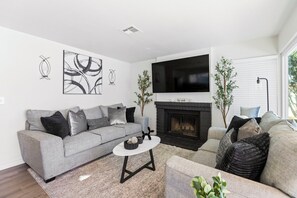 TV connectée, jeux vidéo