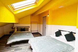 3 室のベッドルーム、アイロン / アイロン台、WiFi、ベッドシーツ