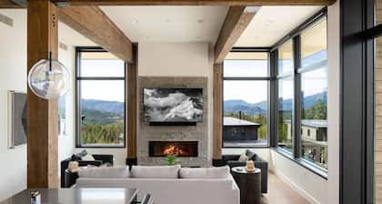 Big Sky Lake Lodge