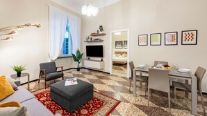 TV - Lovely Apartment In Genova Historic Center A/C A, Genova, Italy (Genova)