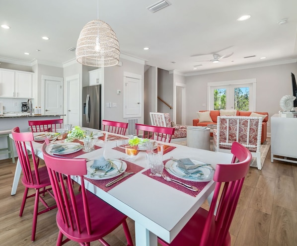 Dining - Dog-Friendly, 4 Baths, Pool, Near Romar Beach (Orange Beach)
