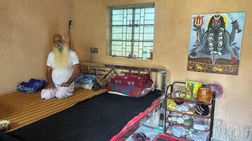 Economy Double Room, Balcony, River View | Laptop workspace