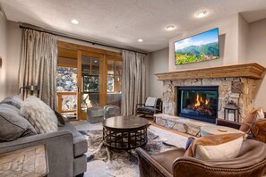 Apartment, 3 Schlafzimmer | Wohnbereich