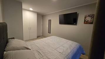 1 Schlafzimmer, Bügeleisen/Bügelbrett, WLAN, Bettwäsche